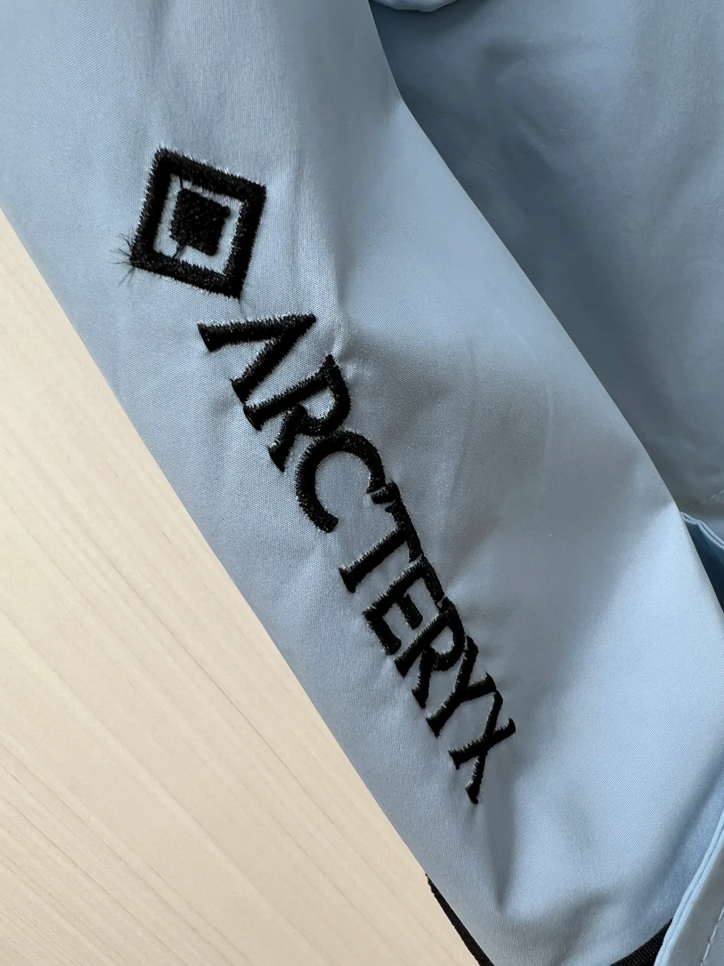 ARCTERYX 2026 New Arrival ，Original Premium ！ Breathable ， ， ， Quality。 ！ ， S！ Sizes：M～XXXL